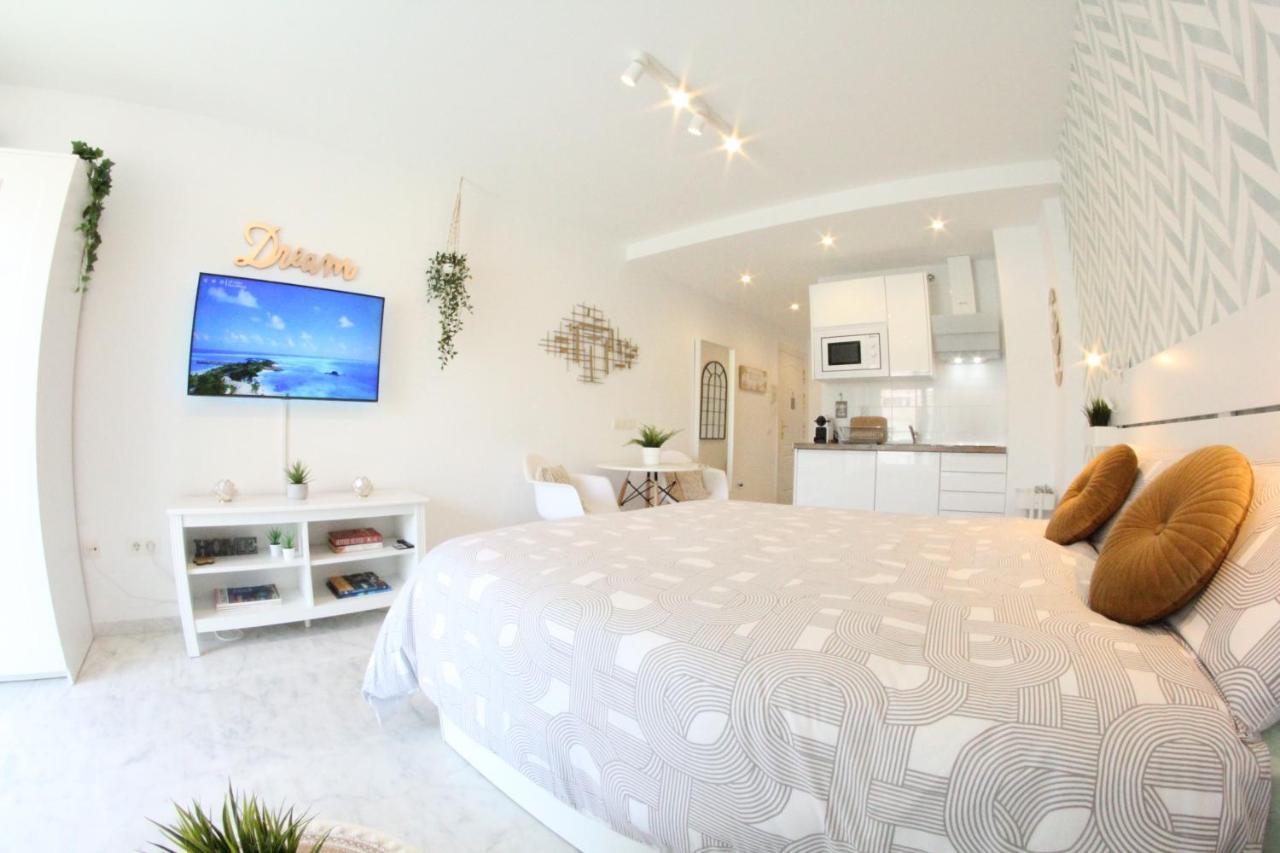 Torremolinos - New Central Studio Plata With Balcony Apartment Exterior photo